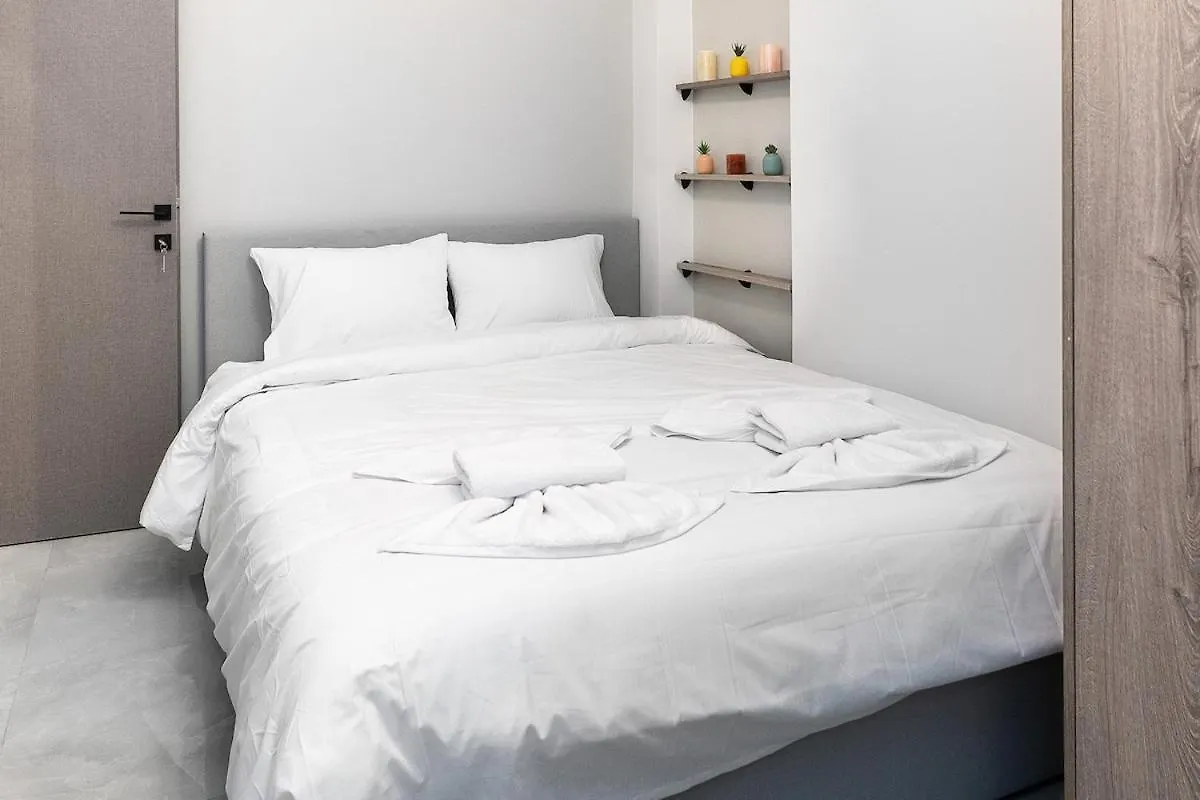 Modern Stay In Salonicco 0*,