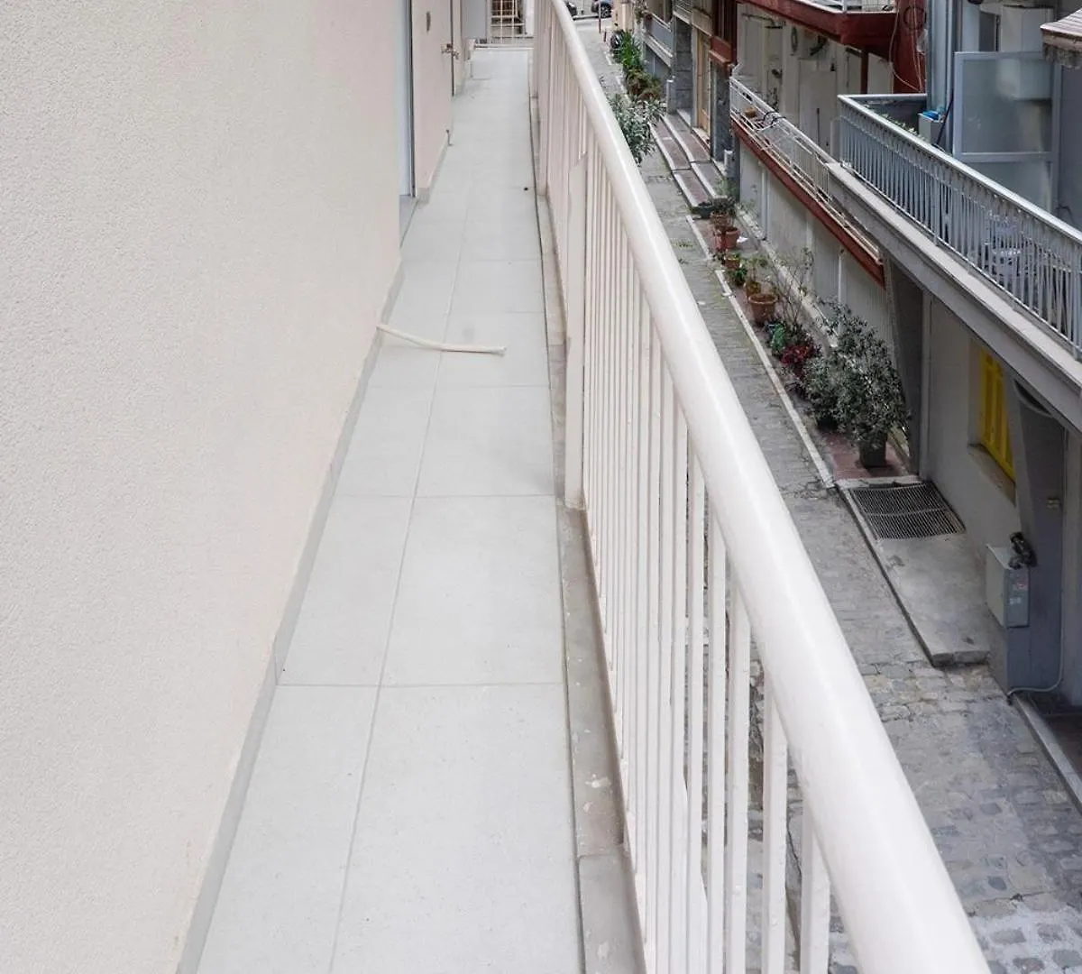 Modern Stay In Salonicco 0*,