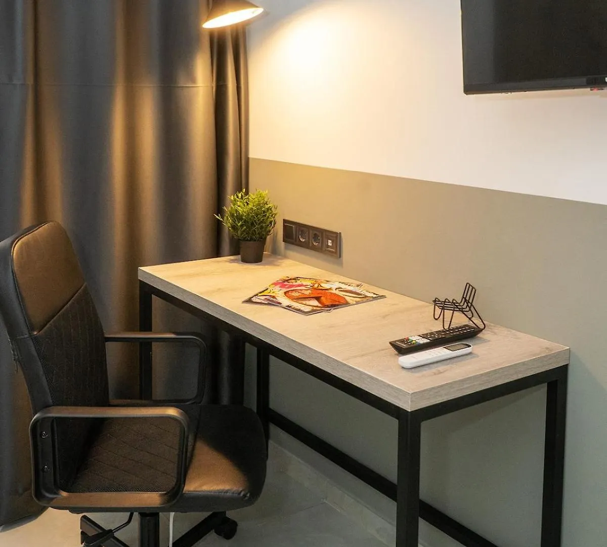Modern Stay In Salonicco
